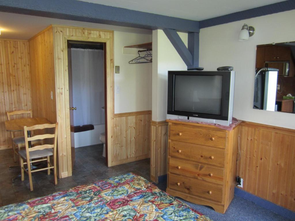 Lakeside Motel Williams Lake Zimmer foto