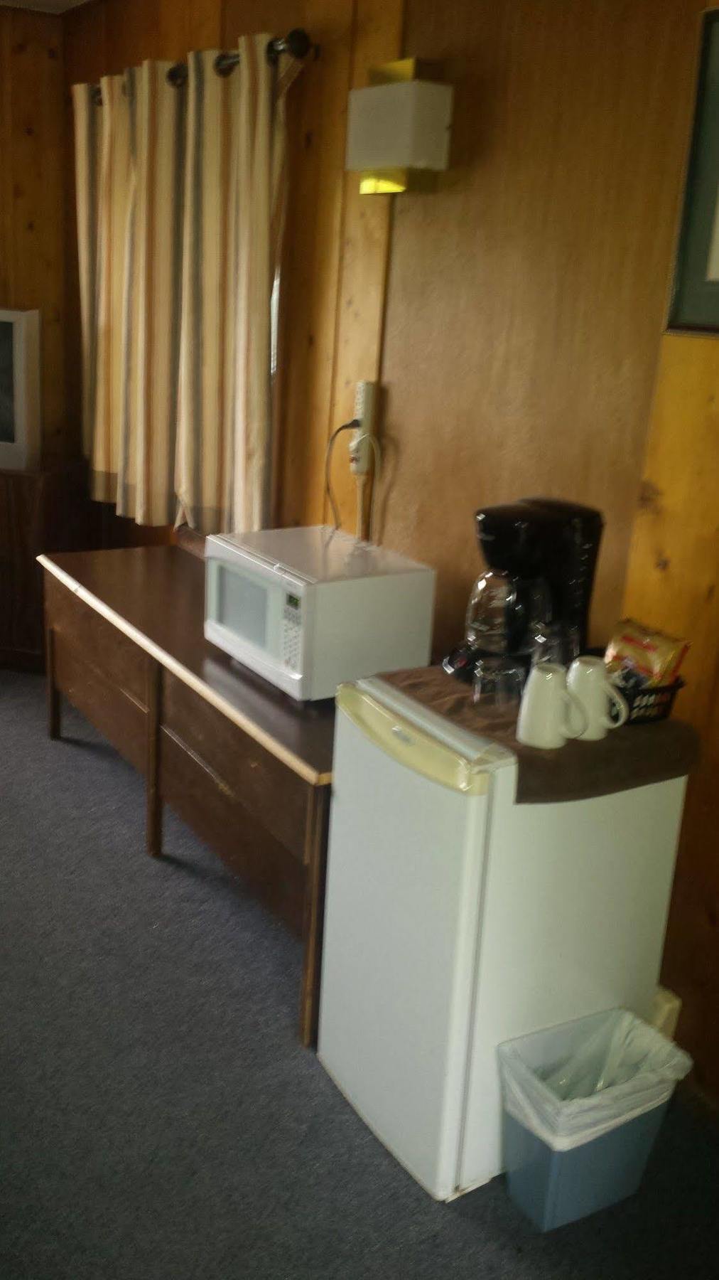 Lakeside Motel Williams Lake Exterior foto